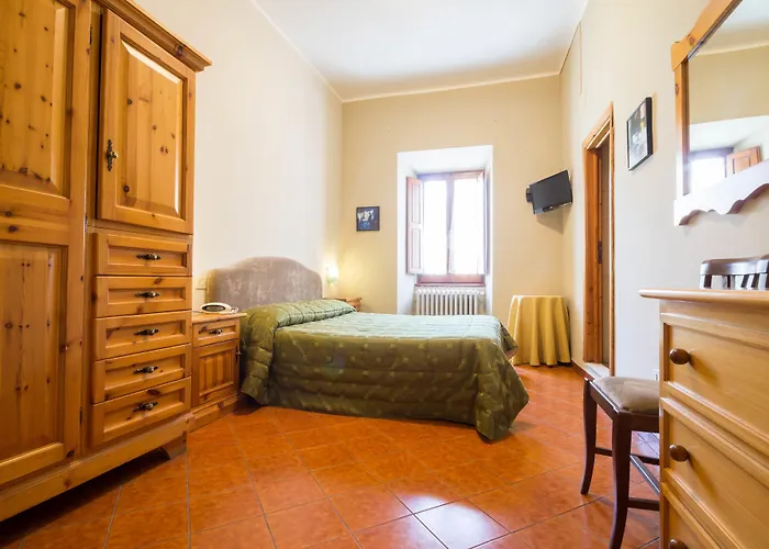 Отель Alle Vecchie Arcate Пескассероли